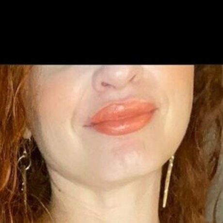 Therealmiadealba