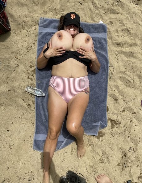 Alaura Grey