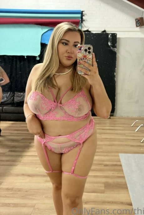 Thisislaura
