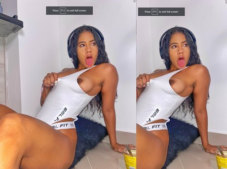 Naakte gelekte OnlyFans-foto van Gabriela Chiquin