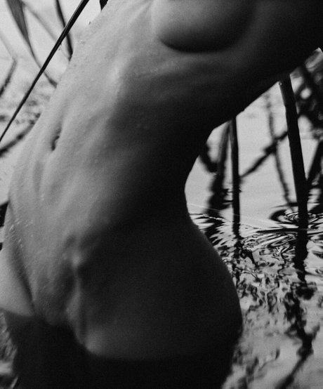 Naakte gelekte OnlyFans-foto van Anastasiia Zaharenko