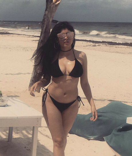 Naakte gelekte OnlyFans-foto van Estefania Martinez