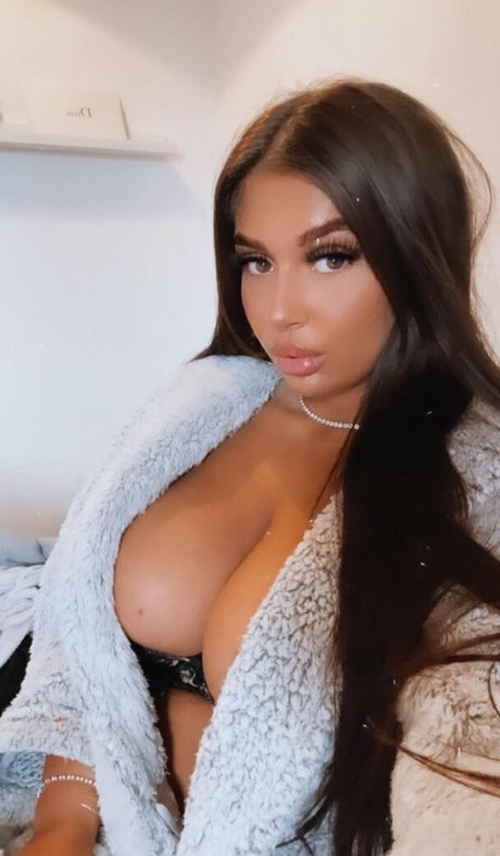 Naughtybabeoxo