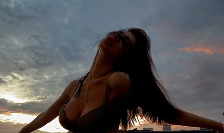 Naakte gelekte OnlyFans-foto van Anna Maria Slutskaya