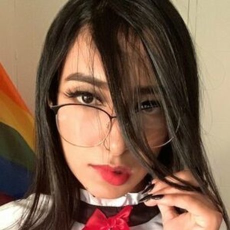 Naakte gelekte OnlyFans-foto van Ashley Marianne