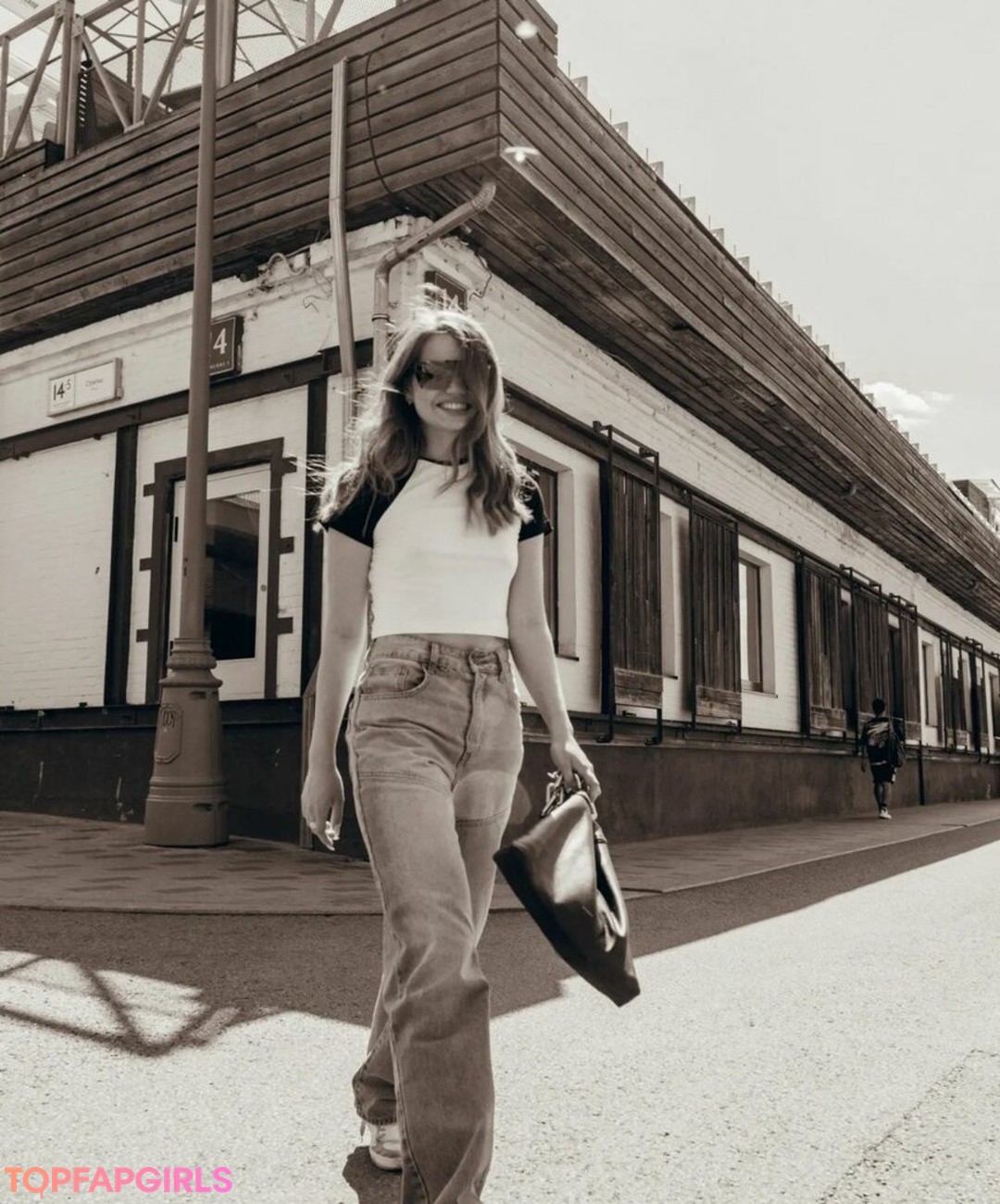 Naakte gelekte OnlyFans-foto van Daria Tyazkhun #3 Naakte gelekte OnlyFans-foto van Daria Tyazkhun #3