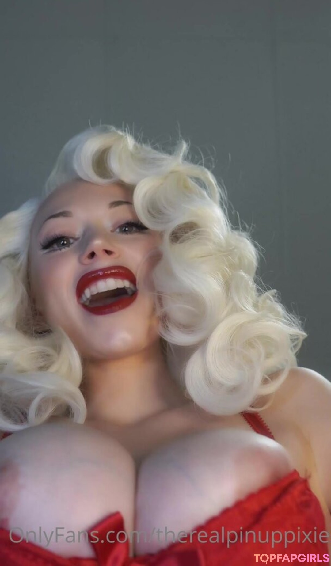 Naakte gelekte OnlyFans-foto van Pineup Pixie #22 Naakte gelekte OnlyFans-foto van Pineup Pixie #22
