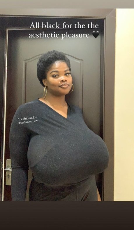 Naakte gelekte OnlyFans-foto van Chioma Lovv