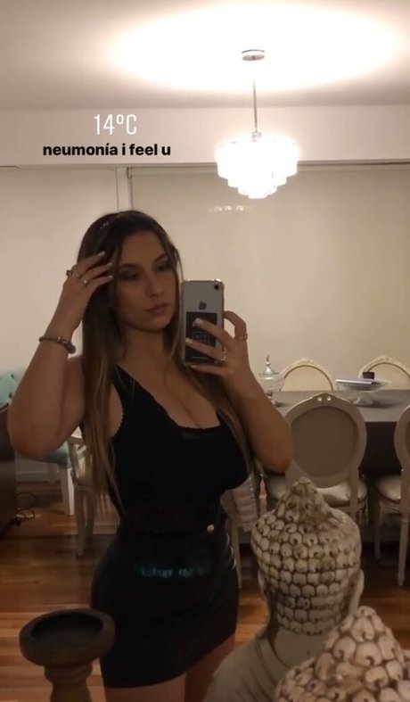 Naakte gelekte OnlyFans-foto van Bianca Novelli