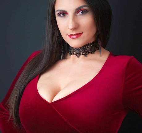 Naakte gelekte OnlyFans-foto van Blaga Sabeva