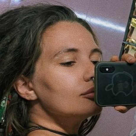 Naakte gelekte OnlyFans-foto van Natalia Veretennikova