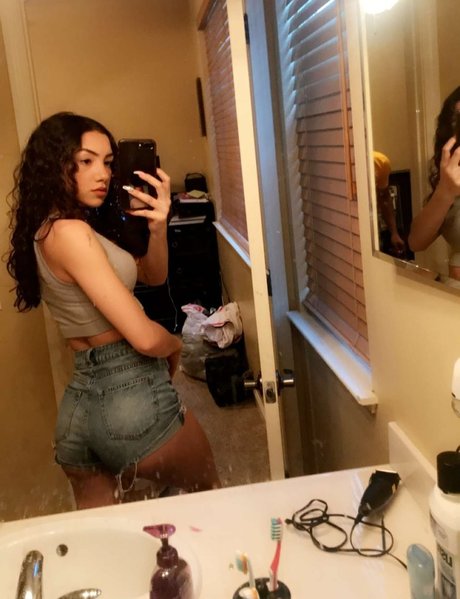 Mary Kaylaficial