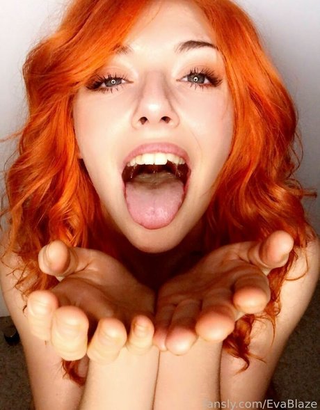 Naakte gelekte OnlyFans-foto van Eva Blaze