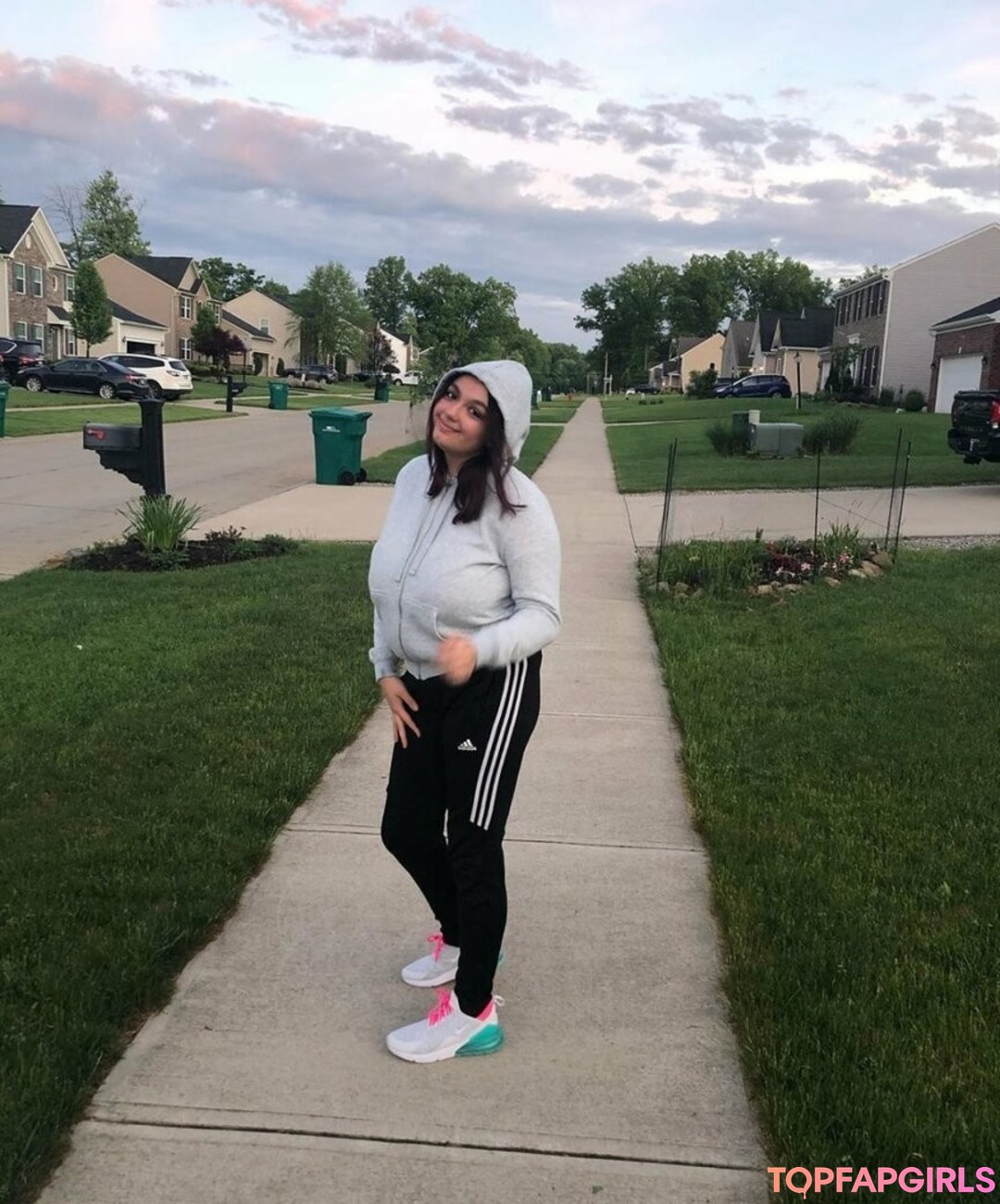 Naakte gelekte OnlyFans-foto van Shayla Ceccardi #21 Naakte gelekte OnlyFans-foto van Shayla Ceccardi #21