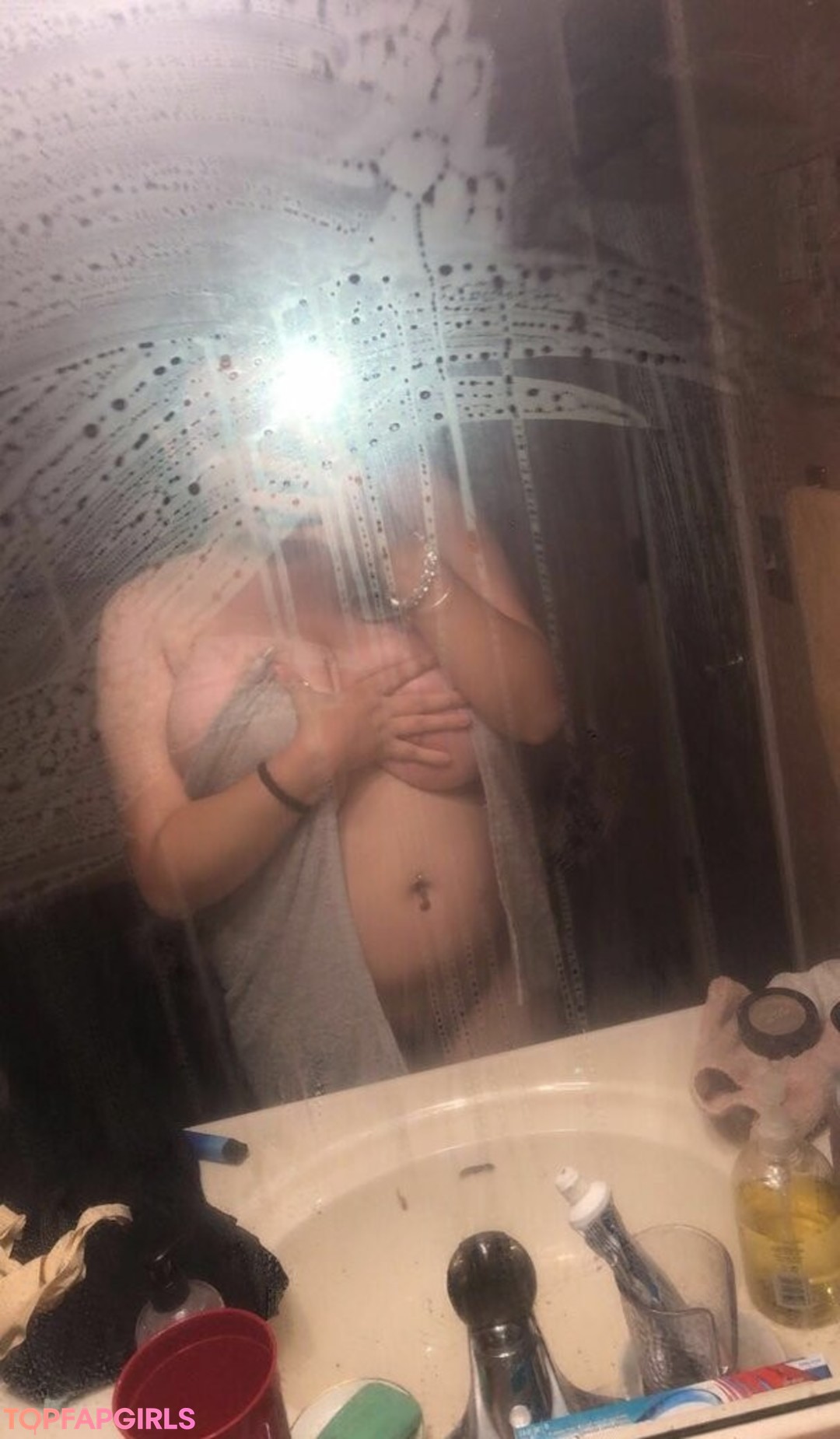 Naakte gelekte OnlyFans-foto van Shayla Ceccardi #46 Naakte gelekte OnlyFans-foto van Shayla Ceccardi #46