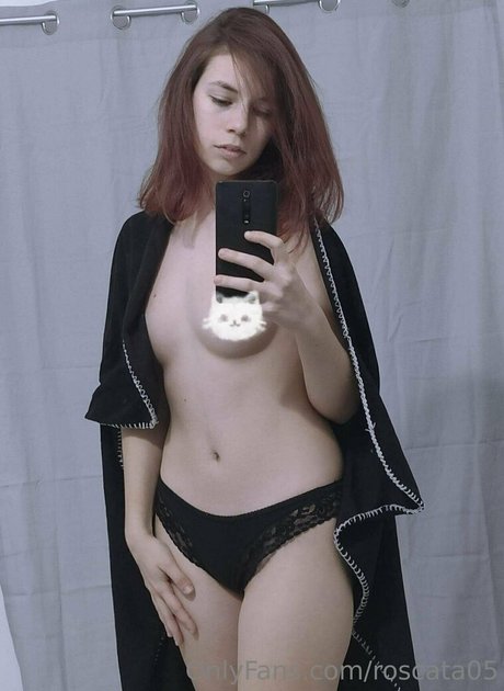 Naakte gelekte OnlyFans-foto van Acaroscatavip