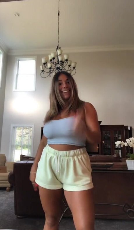 Naakte gelekte OnlyFans-foto van Mandy