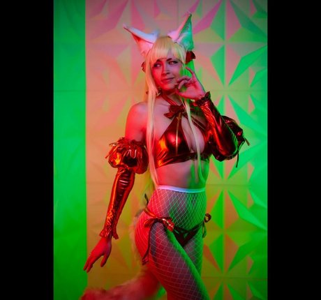 Naakte gelekte OnlyFans-foto van Lovelyxriot