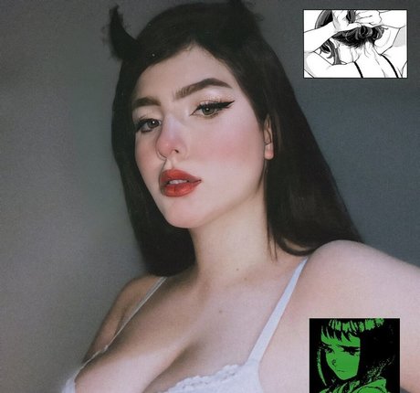 Naakte gelekte OnlyFans-foto van Leticia Meira