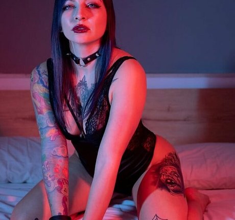 Naakte gelekte OnlyFans-foto van Dimaxdark