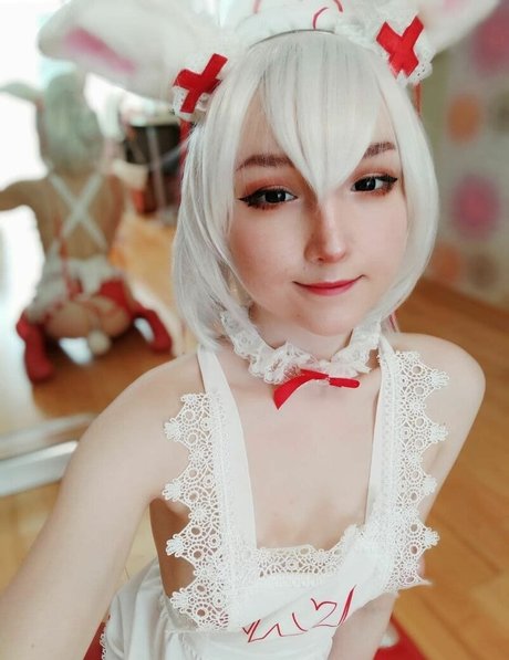 Naakte gelekte OnlyFans-foto van Tsumimi