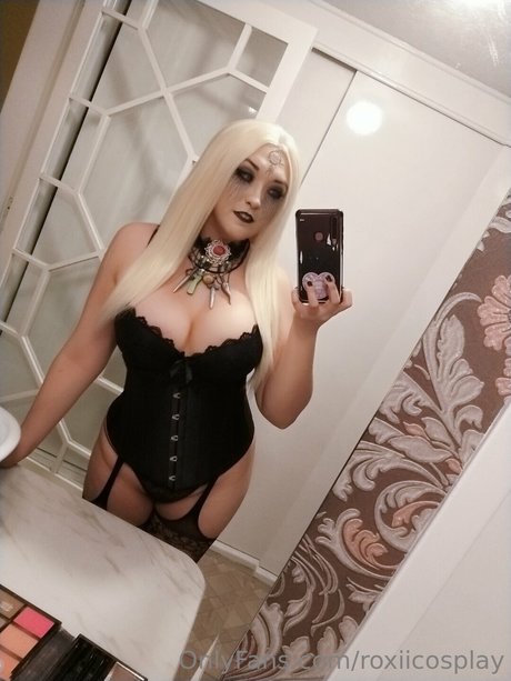 Roxii Cosplay