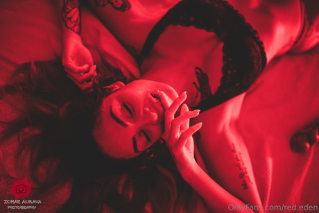 Queen Red