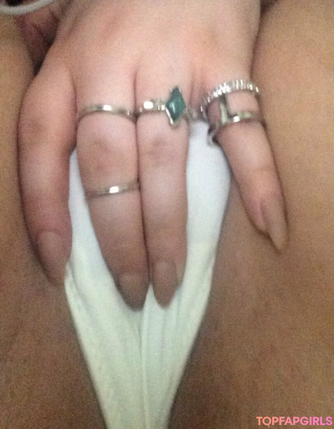 Naakte gelekte OnlyFans-foto van Katthekunt #1285