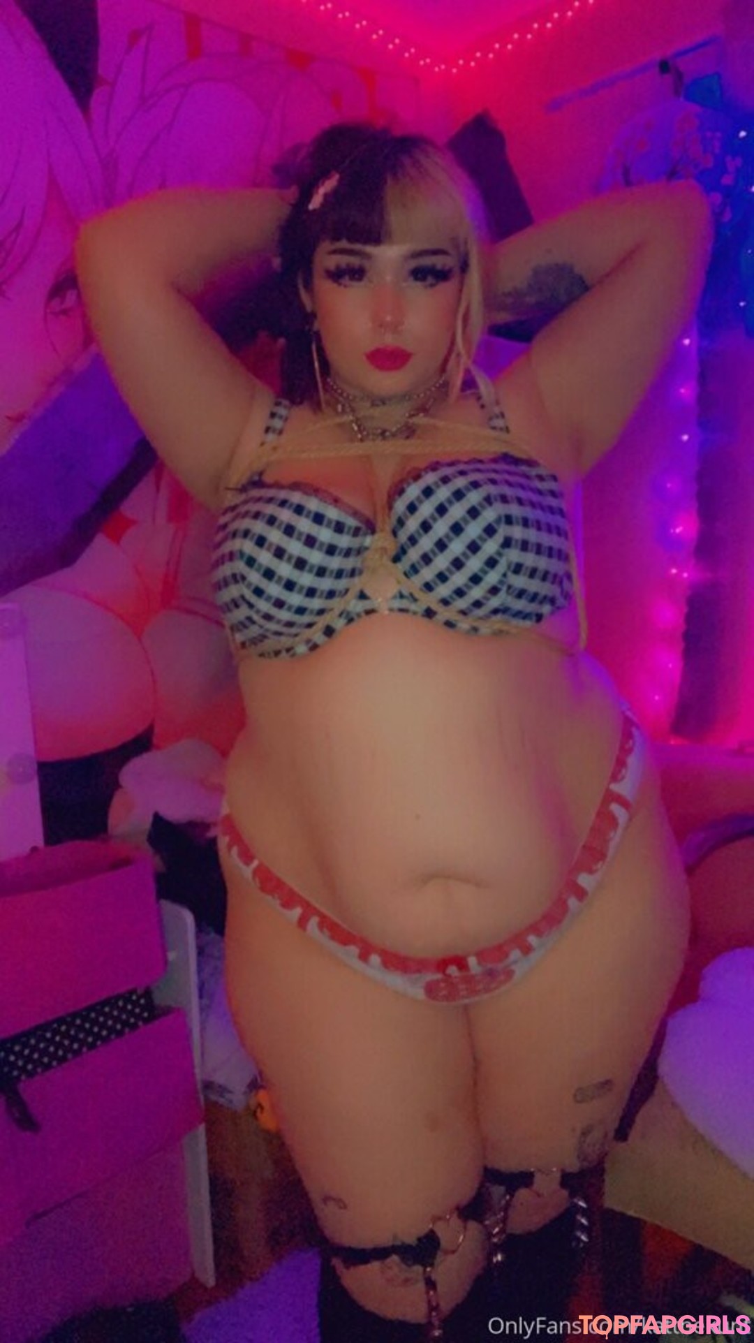 Naakte gelekte OnlyFans-foto van Katthekunt #1752