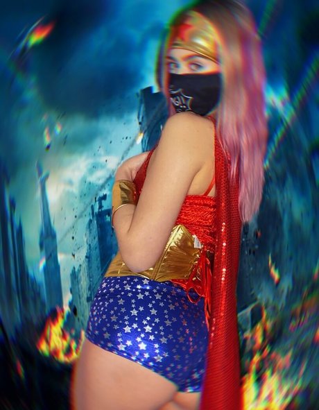 Naakte gelekte OnlyFans-foto van Princess