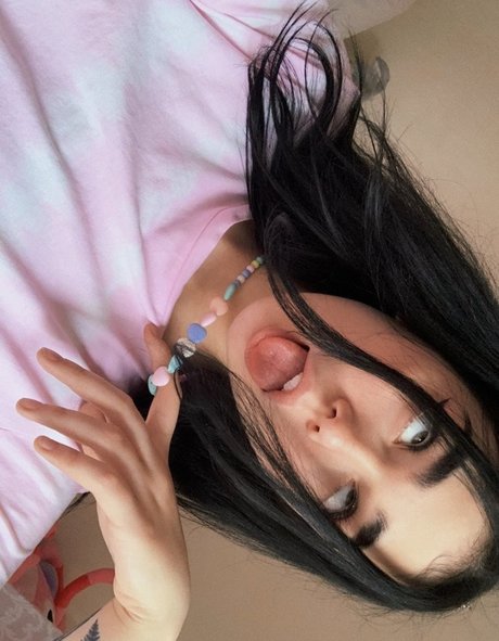 Naakte gelekte OnlyFans-foto van Euphoriakush