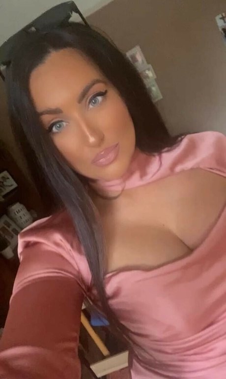 Naakte gelekte OnlyFans-foto van Hannahmcg