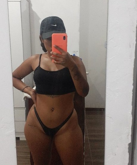 Giovanna Santos