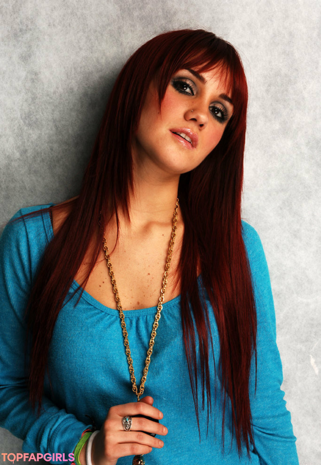 Naakte gelekte OnlyFans-foto van Dulce Maria #1073