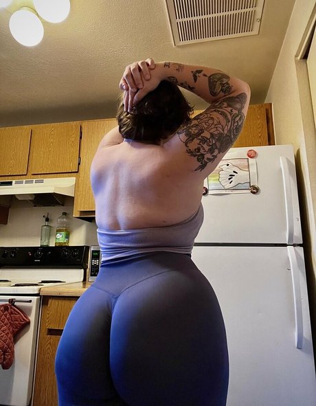 Naakte gelekte OnlyFans-foto van Kotathegymrat