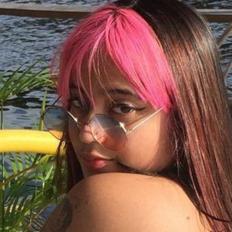 Naakte gelekte OnlyFans-foto van Beatriz Olivera