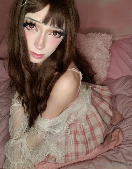 Naakte gelekte OnlyFans-foto van Littlelostdoe