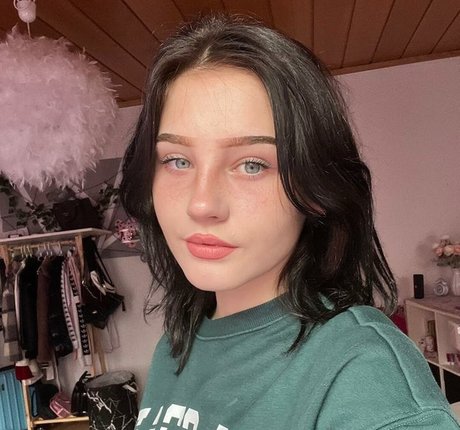 Naakte gelekte OnlyFans-foto van Natashasecret
