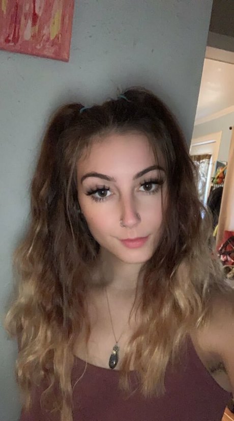 Naakte gelekte OnlyFans-foto van Bubsissosad1
