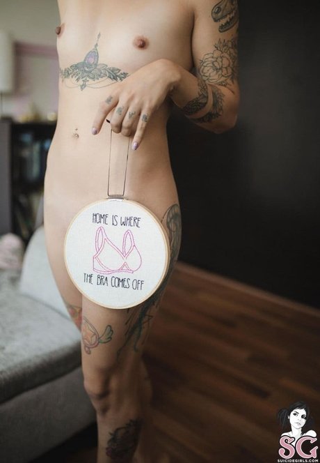 Naakte gelekte OnlyFans-foto van Haruki Muracallme