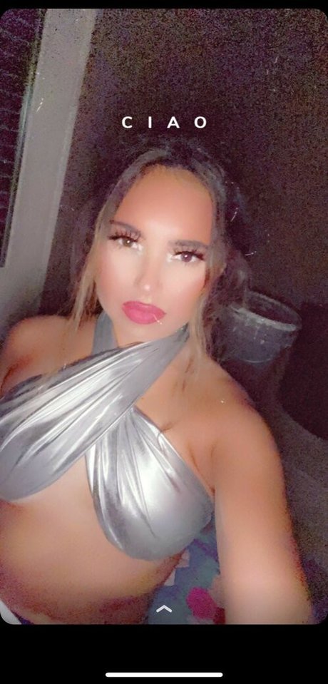 Shari G