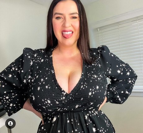 Suzie Mac