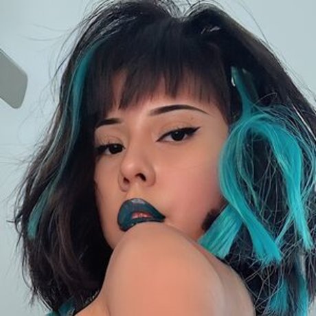 Naakte gelekte OnlyFans-foto van Pupb0icarti