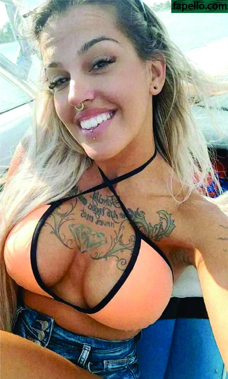 Naakte gelekte OnlyFans-foto van Maria Delsol