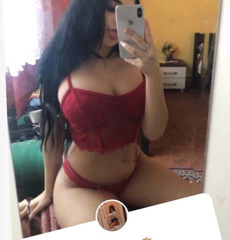 Naakte gelekte OnlyFans-foto van Malaczarna