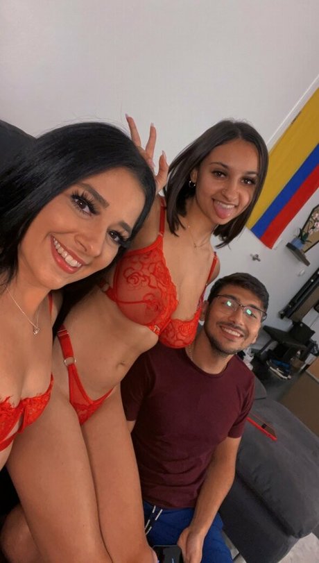 Naakte gelekte OnlyFans-foto van Vanexxmarie