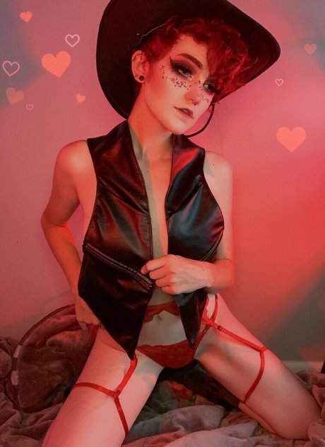 Naakte gelekte OnlyFans-foto van M Blackburn