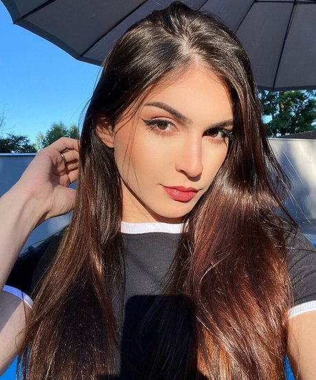 Angela Moraes
