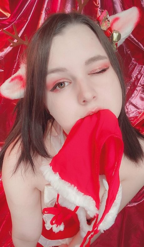 Naakte gelekte OnlyFans-foto van Mintymiyako