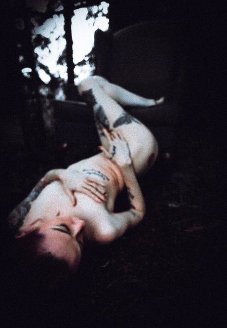Naakte gelekte OnlyFans-foto van Ondreeah
